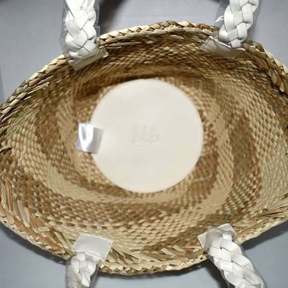 BTB Los Angeles Frankie Tote Bag in Crisscross Pattern Straw in Sand/Natural # - Picture 2 of 6